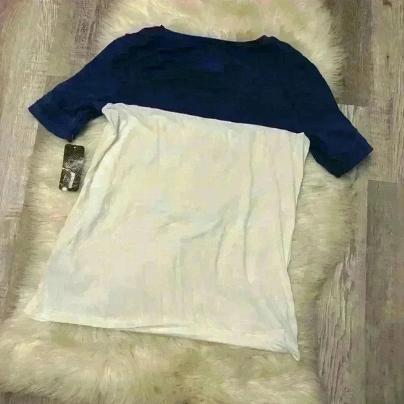 NWT NHL Tampa lightning white and blue t-shirt sz L - Picture 4 of 5